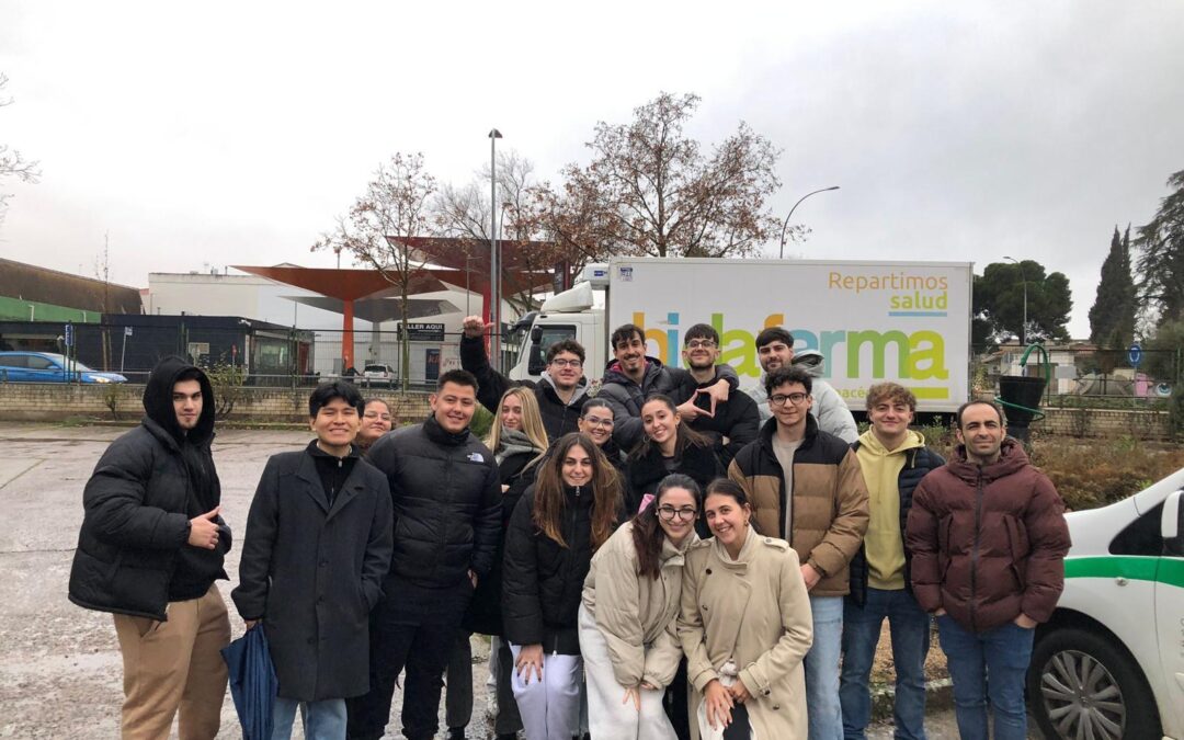 Visita a la Cooperativa Farmacéutica Bidafarma